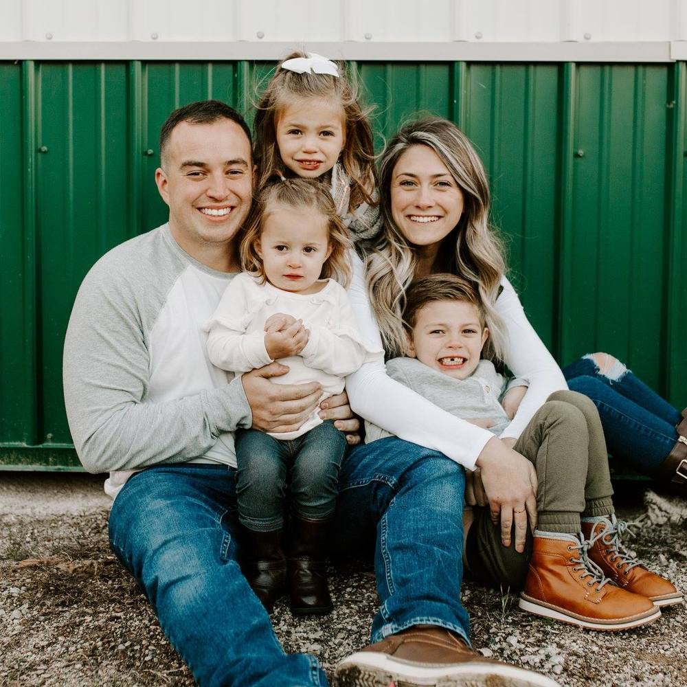 Meet your Posher, Alyssa